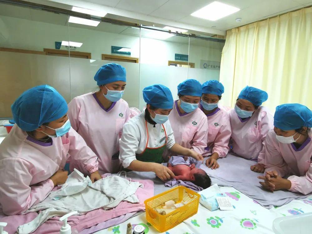 福州妇婴监护型护送